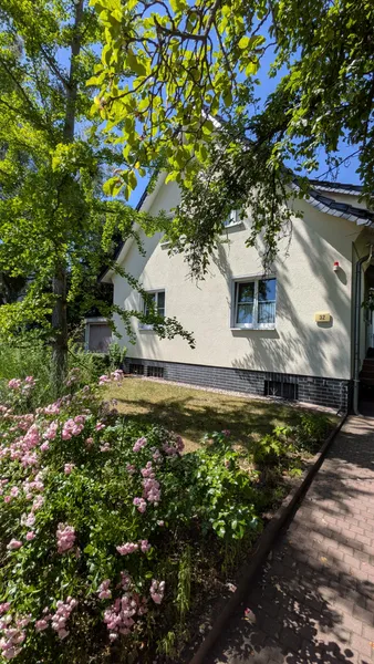4-Zimmer mit Terrasse und Garten in Lichterfelde-Ost — photo 1